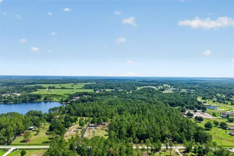 22625 Lake Seneca Road Eustis FL 32736