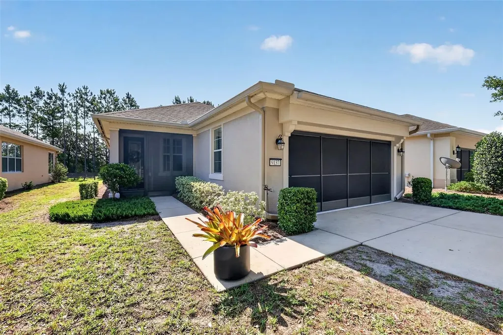 9137 SW 70th Loop Ocala FL 34481