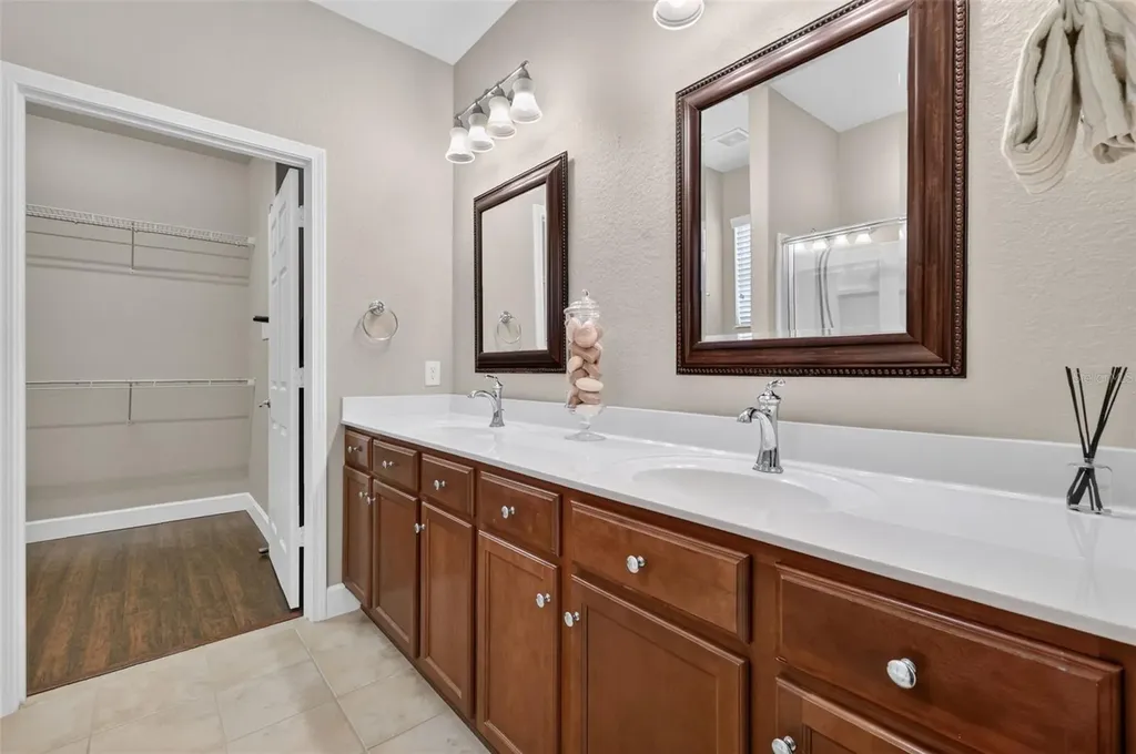9137 SW 70th Loop Ocala FL 34481