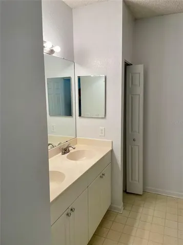 723 Arbor Lakes Circle Sanford FL 32771
