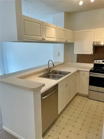 723 Arbor Lakes Circle Sanford FL 32771