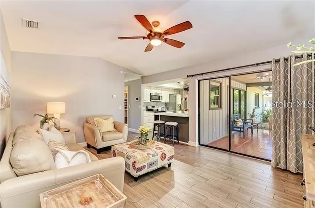 6706 22nd Avenue W Bradenton FL 34209