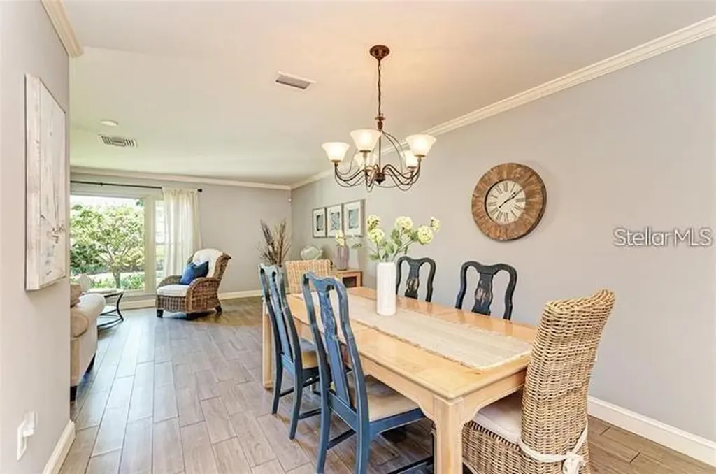 6706 22nd Avenue W Bradenton FL 34209