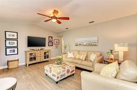 6706 22nd Avenue W Bradenton FL 34209