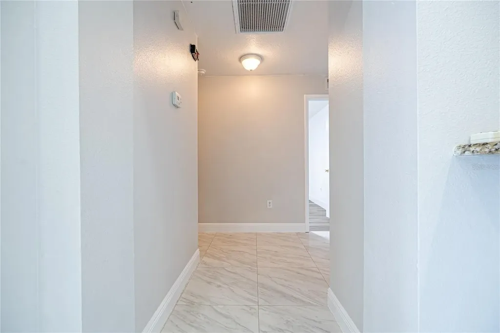1914 Samantha Lane Valrico FL 33594