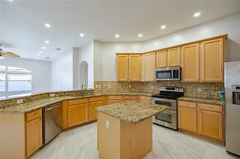 1914 Samantha Lane Valrico FL 33594