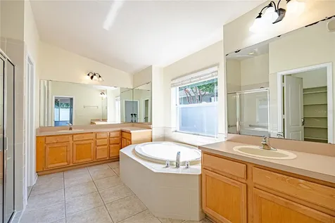 1914 Samantha Lane Valrico FL 33594