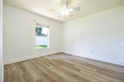 1914 Samantha Lane Valrico FL 33594