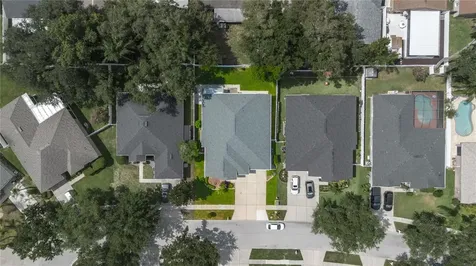 1914 Samantha Lane Valrico FL 33594