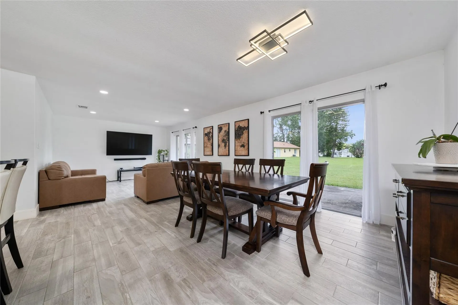 10737 Larissa Street Orlando FL 32821