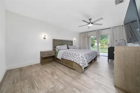10737 Larissa Street Orlando FL 32821