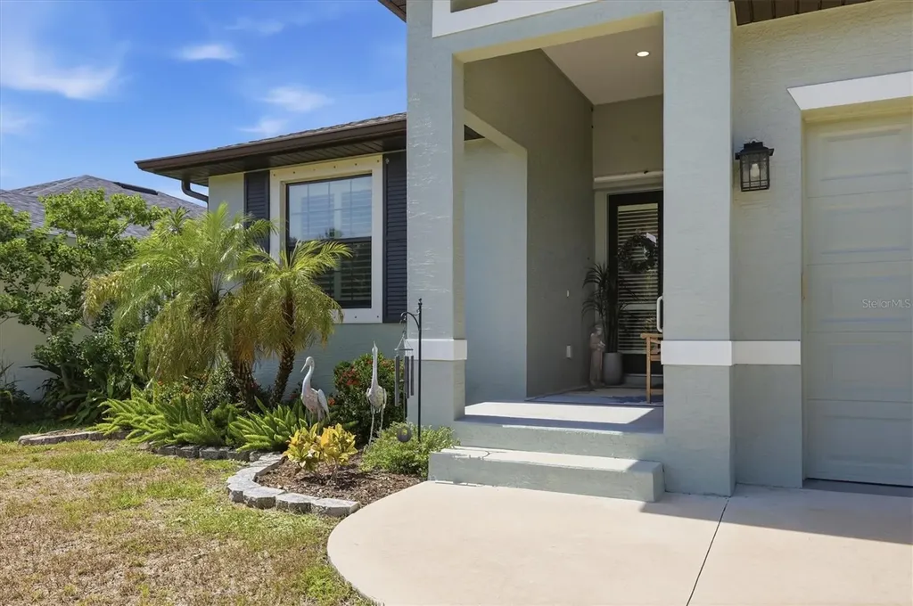 233 Baytree Drive Rotonda West FL 33947