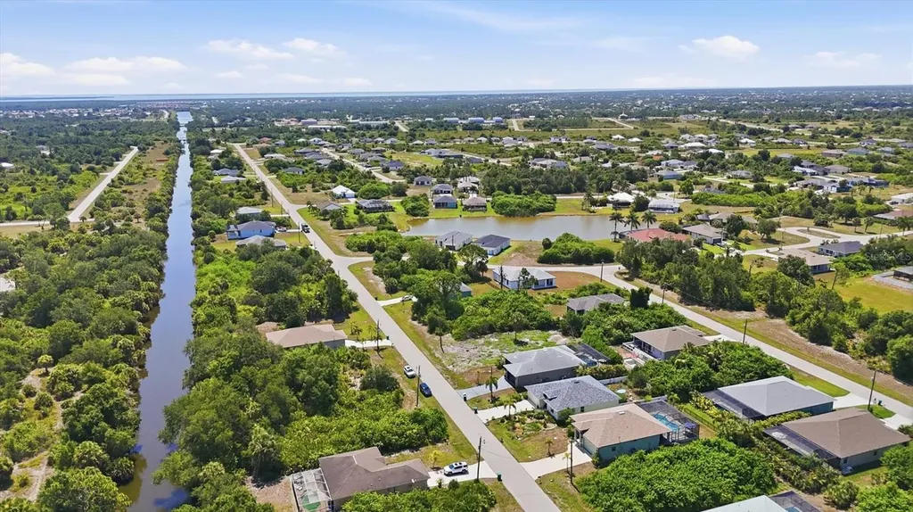 233 Baytree Drive Rotonda West FL 33947