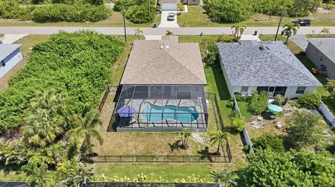 233 Baytree Drive Rotonda West FL 33947