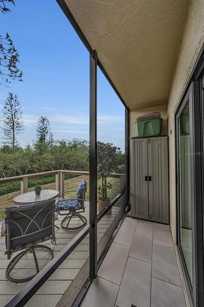 1673 Seascape Circle Tarpon Springs FL 34689