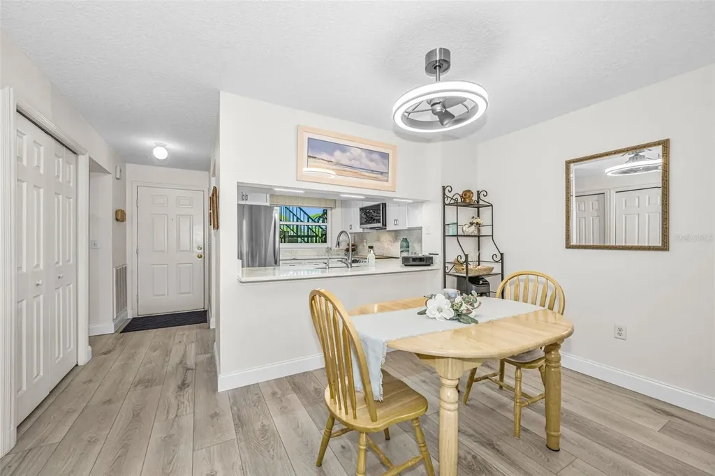 1673 Seascape Circle Tarpon Springs FL 34689