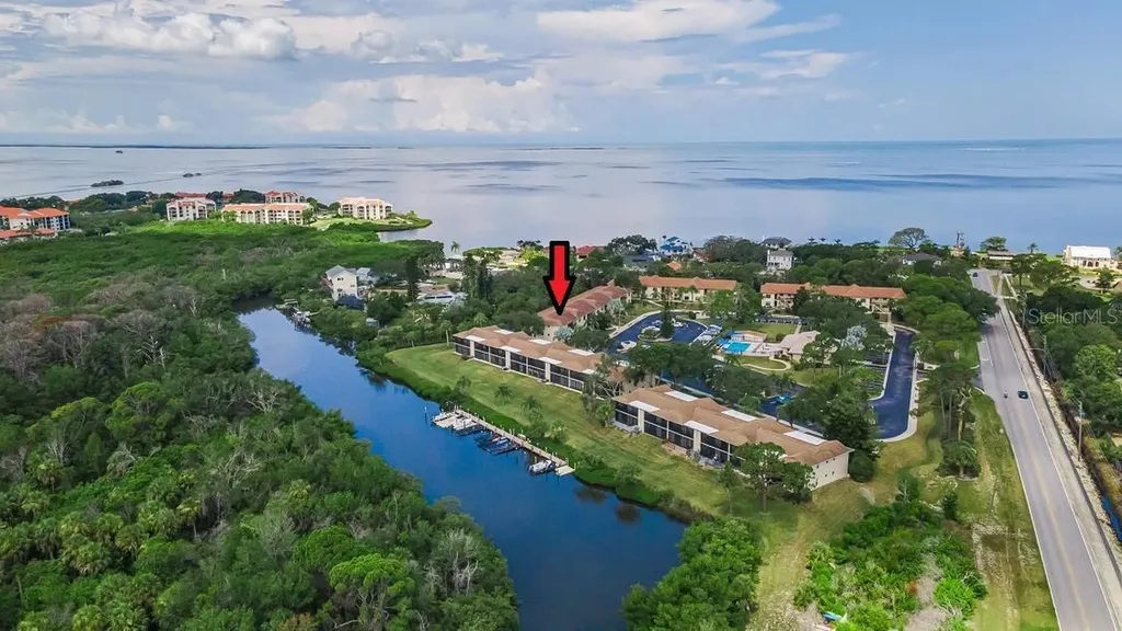 1673 Seascape Circle Tarpon Springs FL 34689