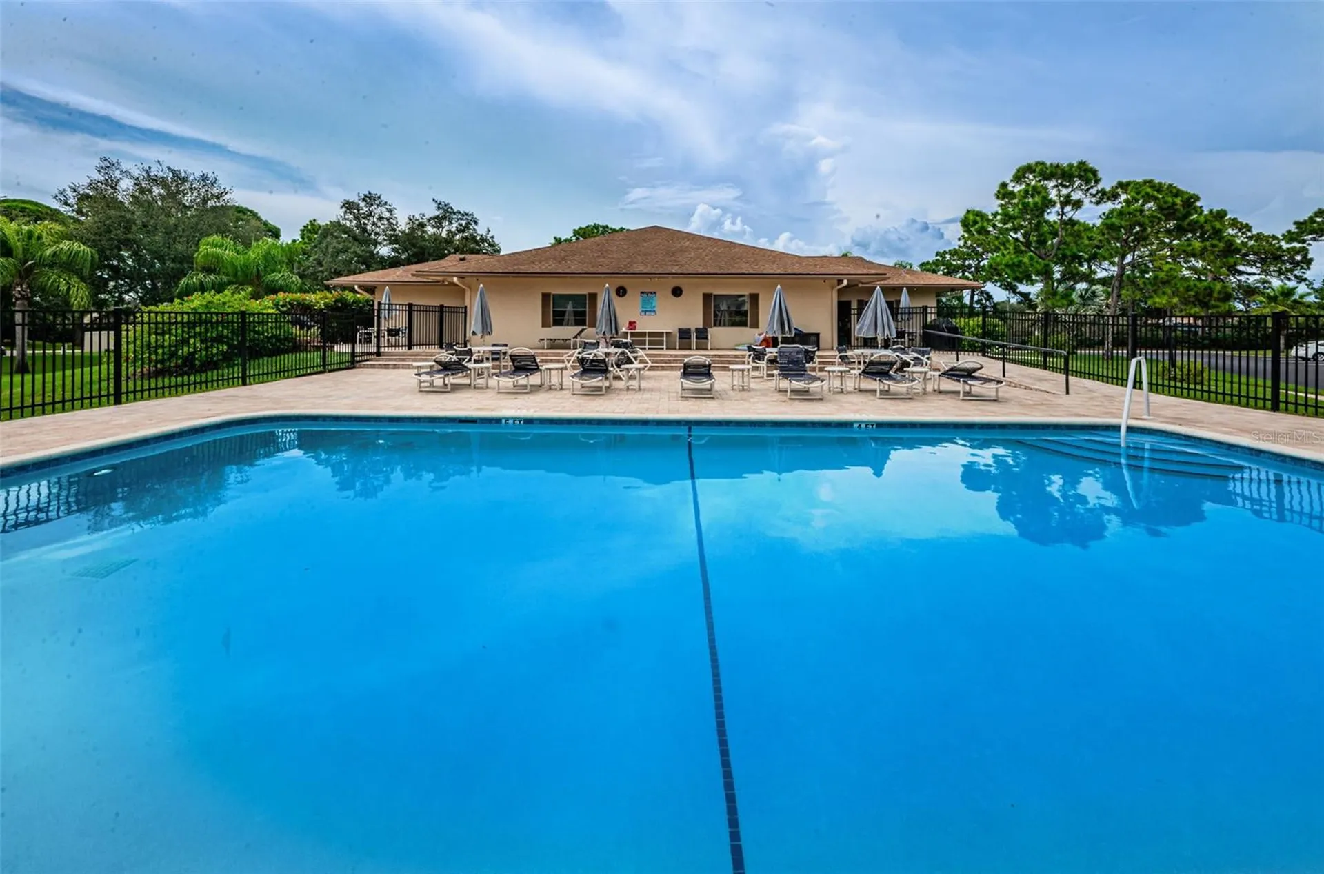 1673 Seascape Circle Tarpon Springs FL 34689