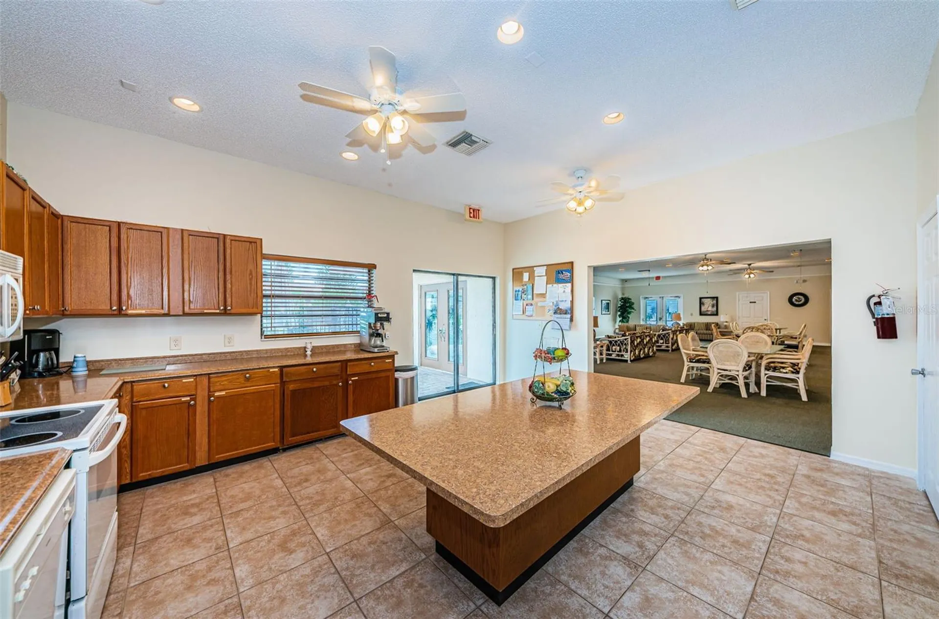 1673 Seascape Circle Tarpon Springs FL 34689