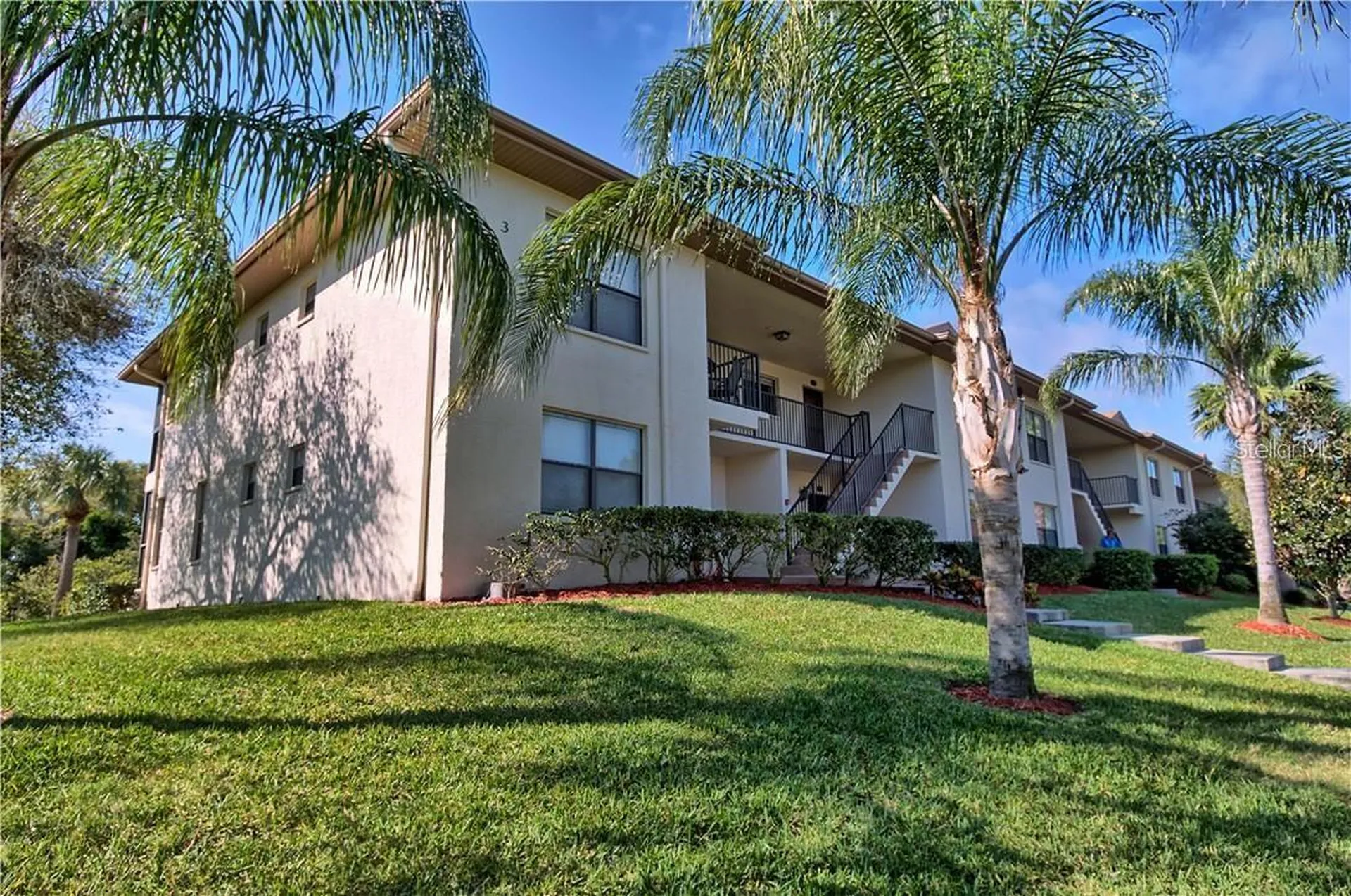 1673 Seascape Circle Tarpon Springs FL 34689