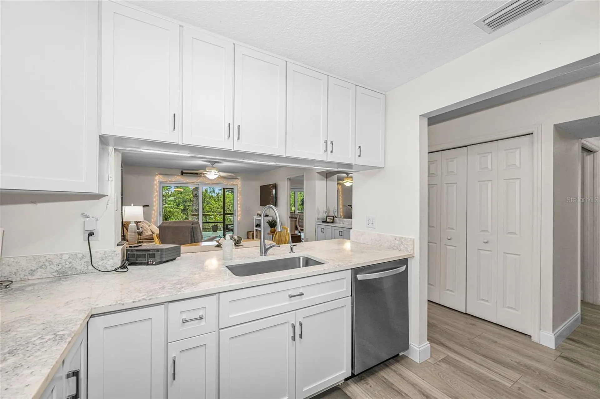 1673 Seascape Circle Tarpon Springs FL 34689