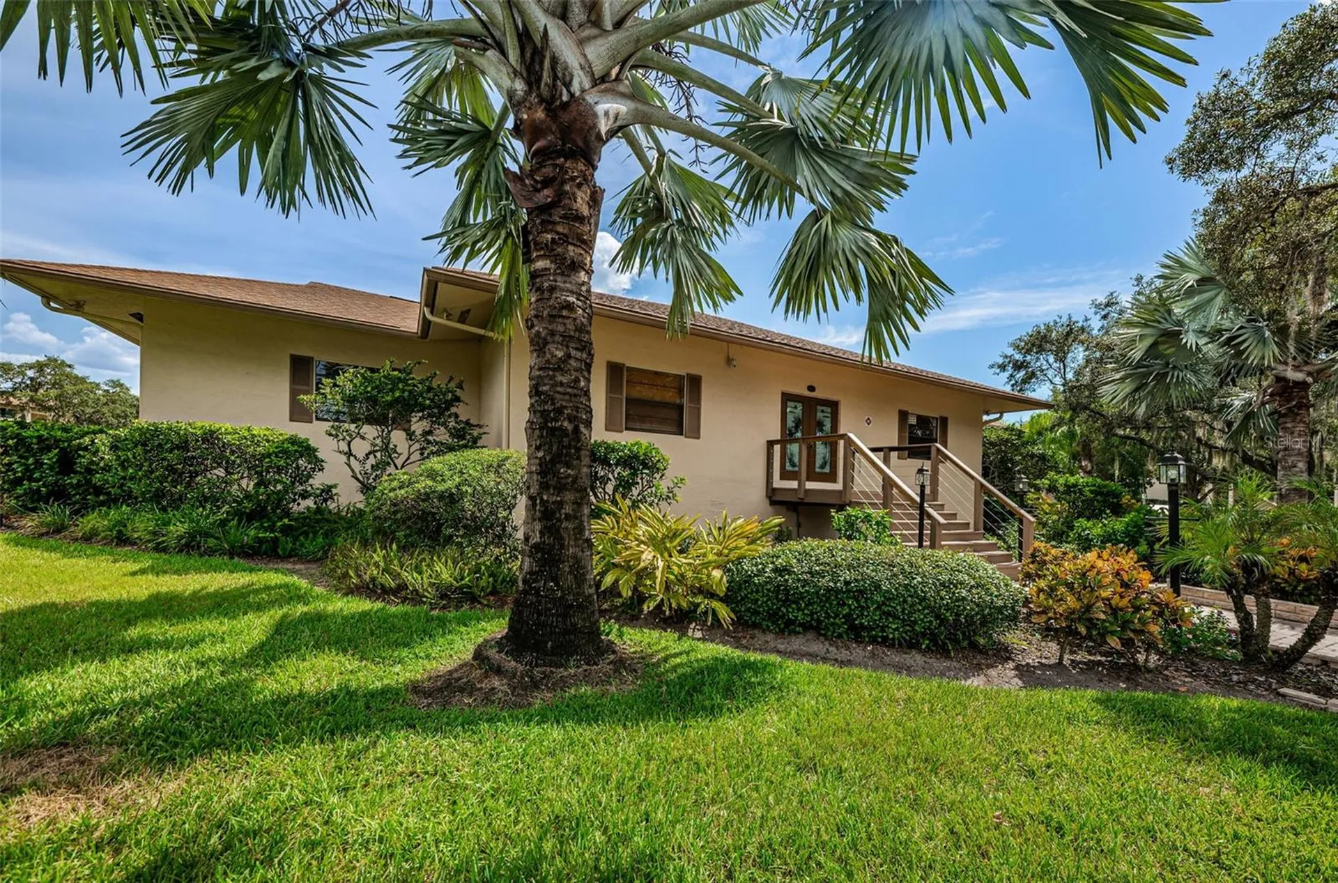 1673 Seascape Circle Tarpon Springs FL 34689