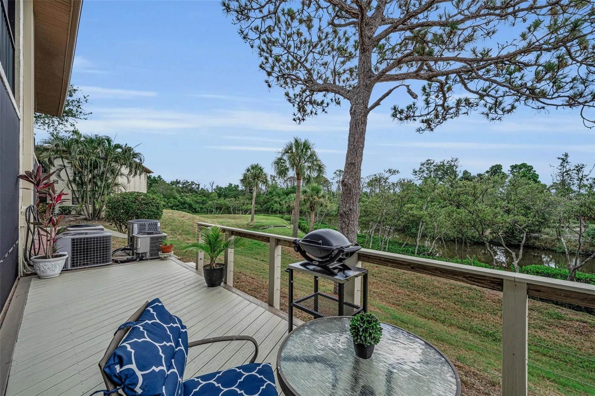 1673 Seascape Circle Tarpon Springs FL 34689