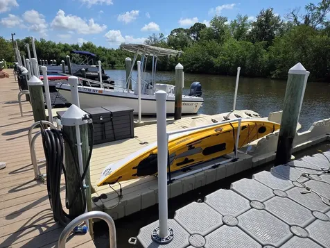 1673 Seascape Circle Tarpon Springs FL 34689