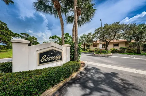 1673 Seascape Circle Tarpon Springs FL 34689