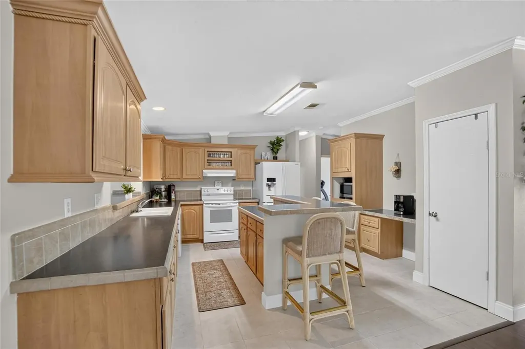 38310 Pear Court Zephyrhills FL 33542