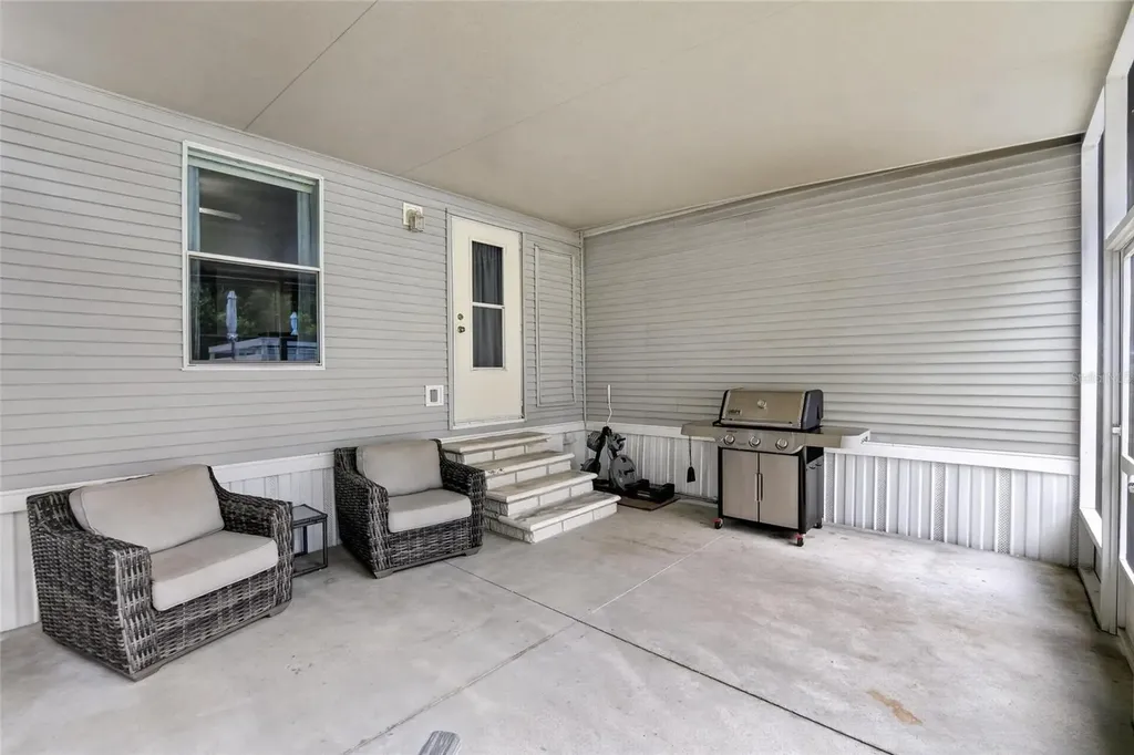 38310 Pear Court Zephyrhills FL 33542