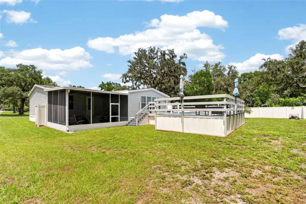 38310 Pear Court Zephyrhills FL 33542