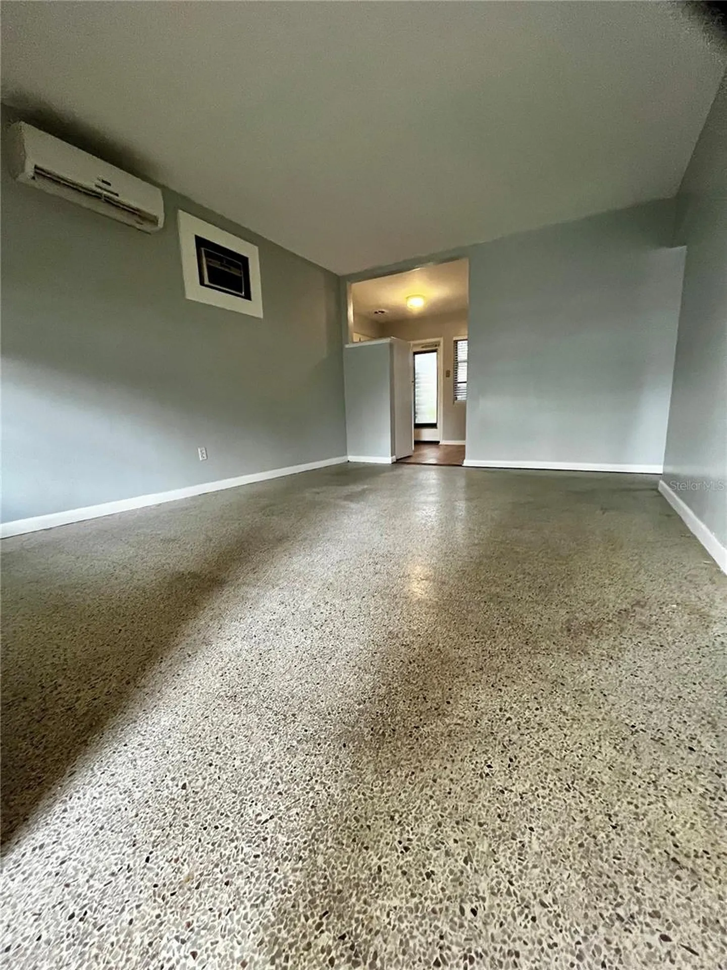 1411 Kennywood Drive Largo FL 33770