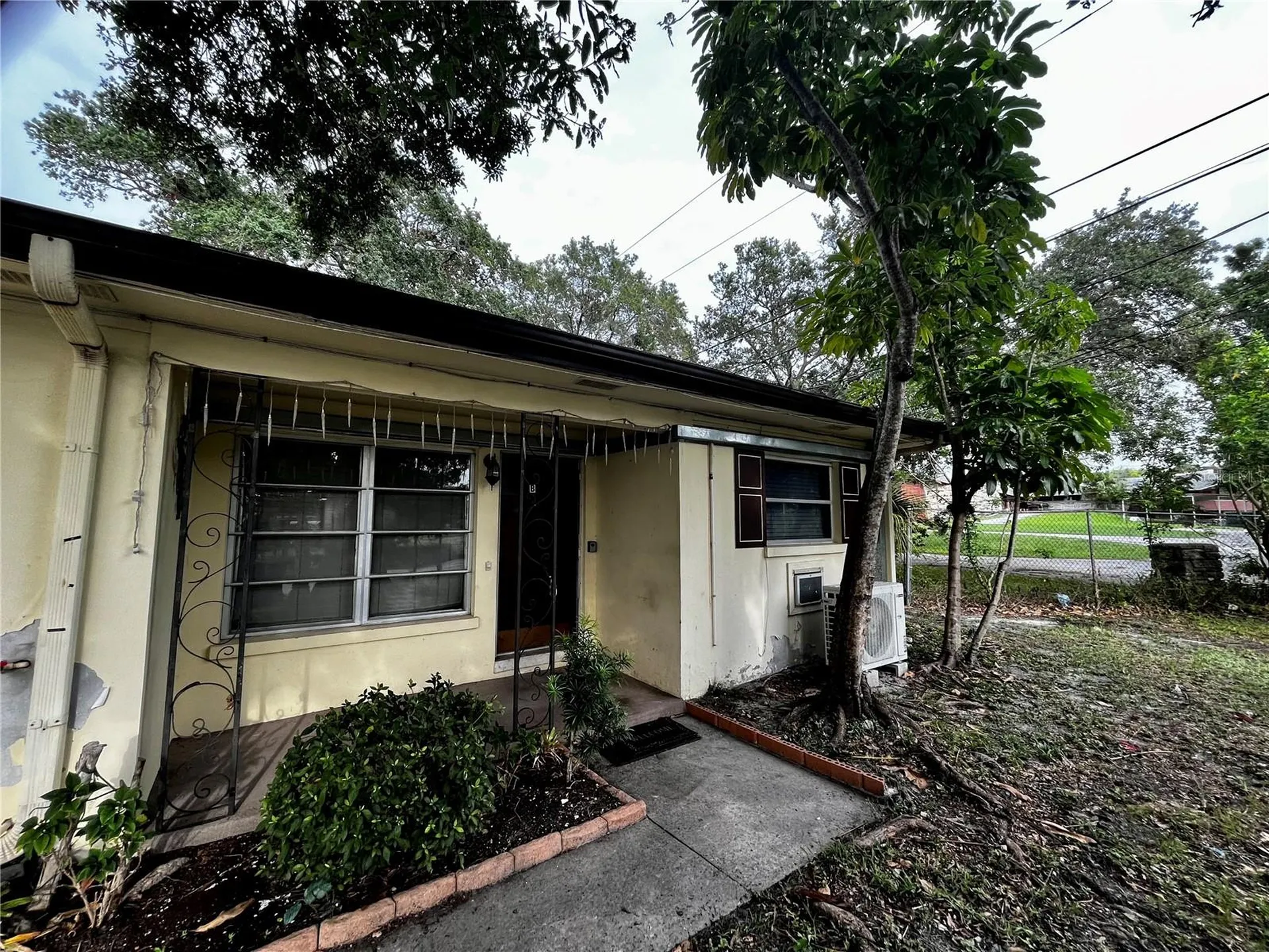 1411 Kennywood Drive Largo FL 33770