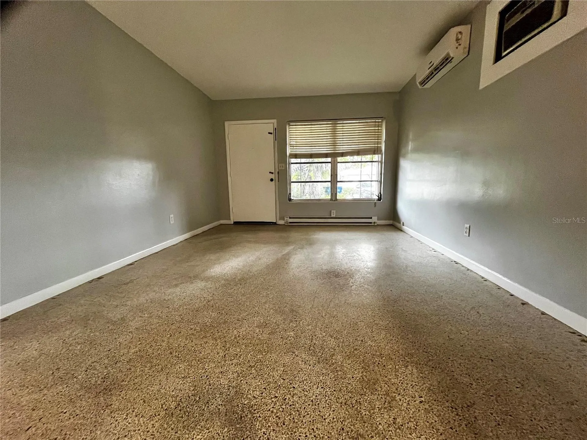 1411 Kennywood Drive Largo FL 33770