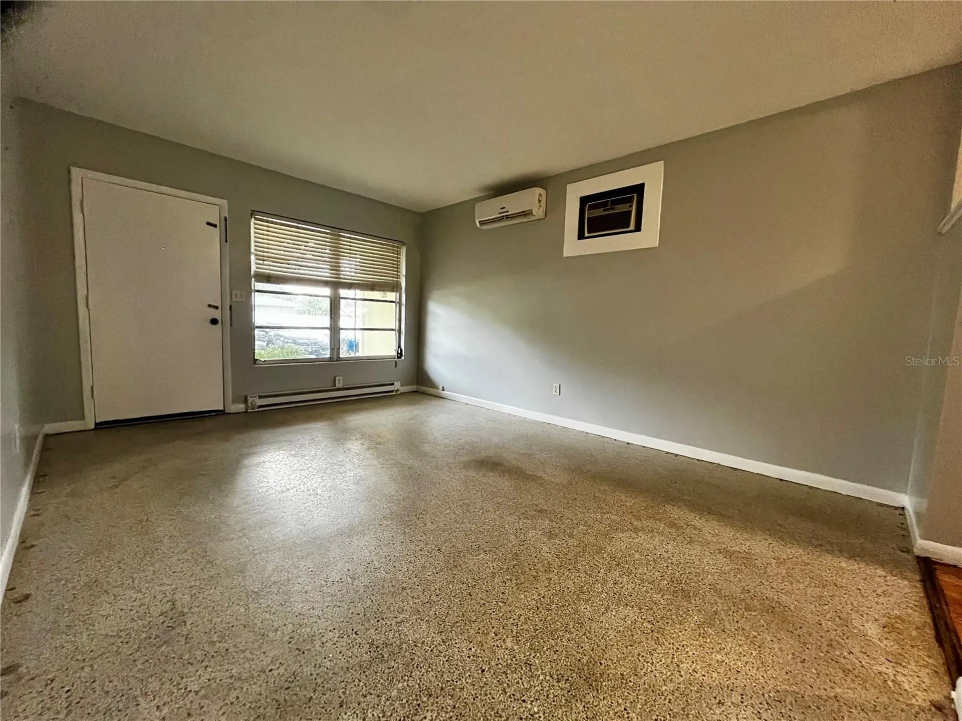 1411 Kennywood Drive Largo FL 33770