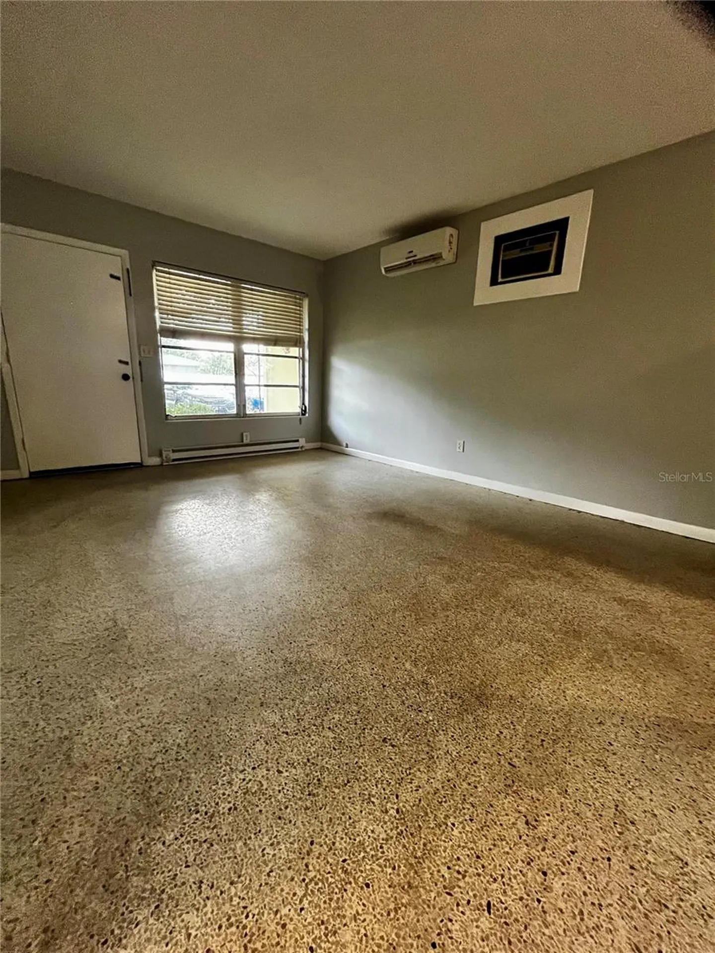 1411 Kennywood Drive Largo FL 33770