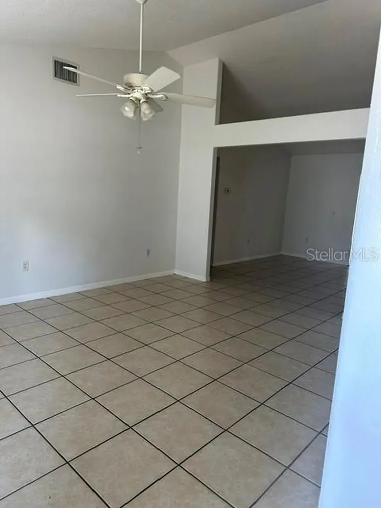 3715 Meadow Green Drive Tavares FL 32778
