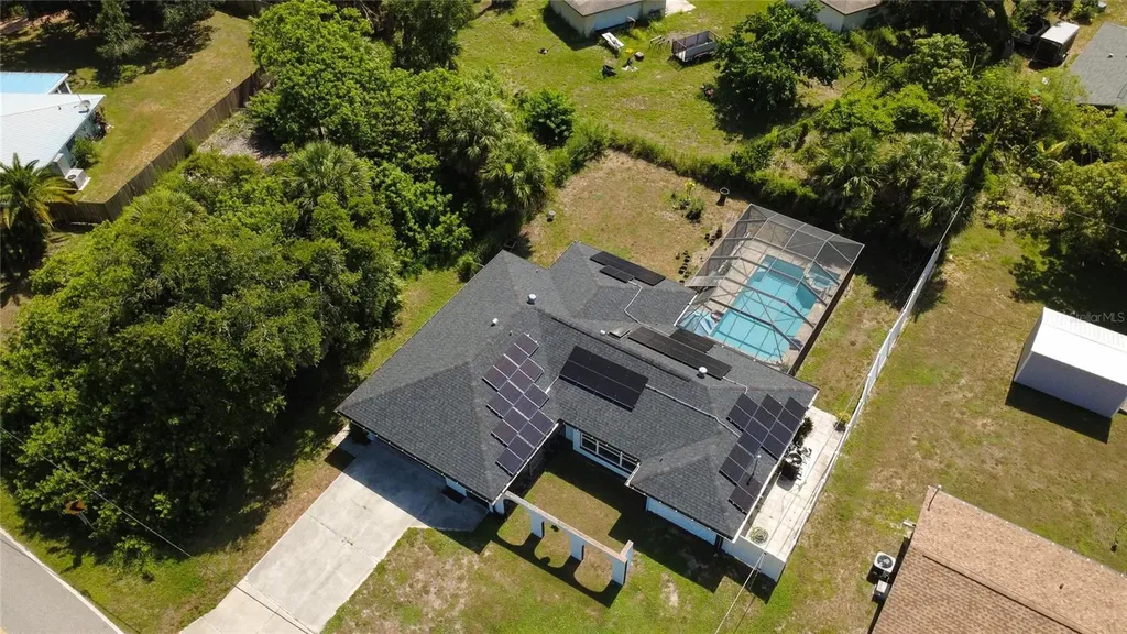 2772 Auburn Boulevard Port Charlotte FL 33948