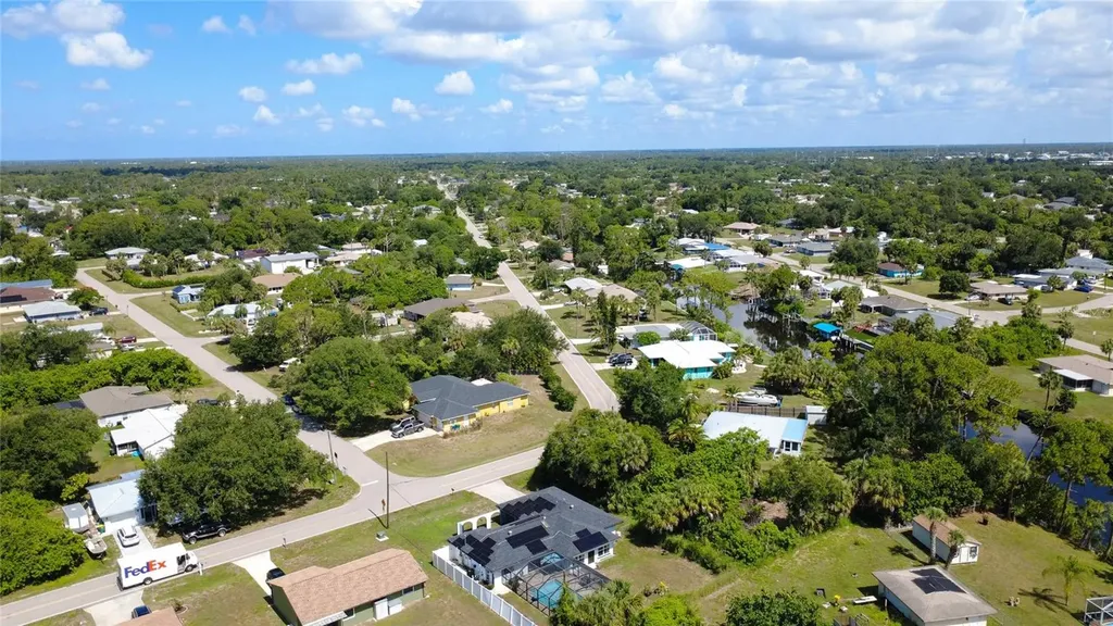 2772 Auburn Boulevard Port Charlotte FL 33948