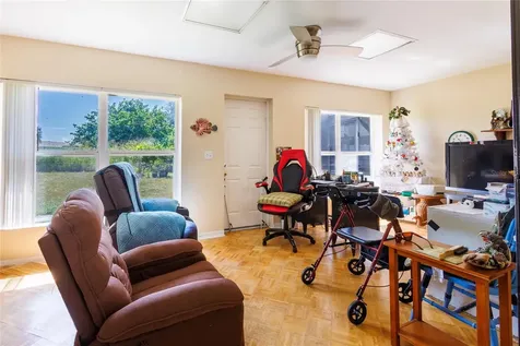2772 Auburn Boulevard Port Charlotte FL 33948
