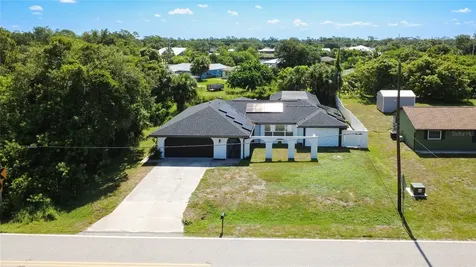 2772 Auburn Boulevard Port Charlotte FL 33948