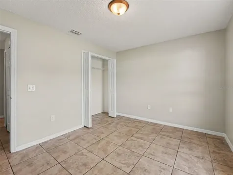 212 Canterbury Court Kissimmee FL 34758