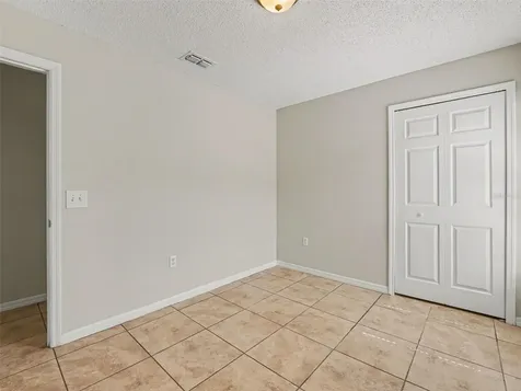 212 Canterbury Court Kissimmee FL 34758