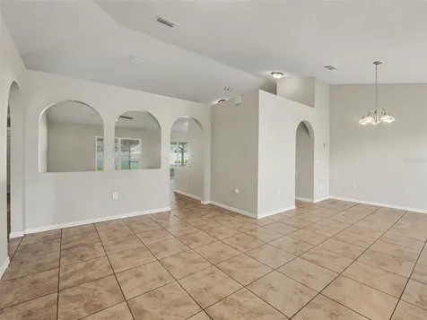 212 Canterbury Court Kissimmee FL 34758
