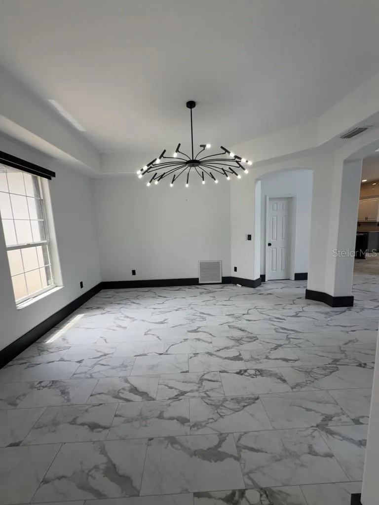 8131 Vineland Oaks Boulevard Orlando FL 32835