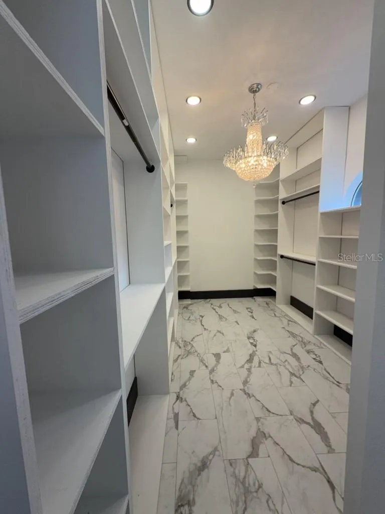 8131 Vineland Oaks Boulevard Orlando FL 32835