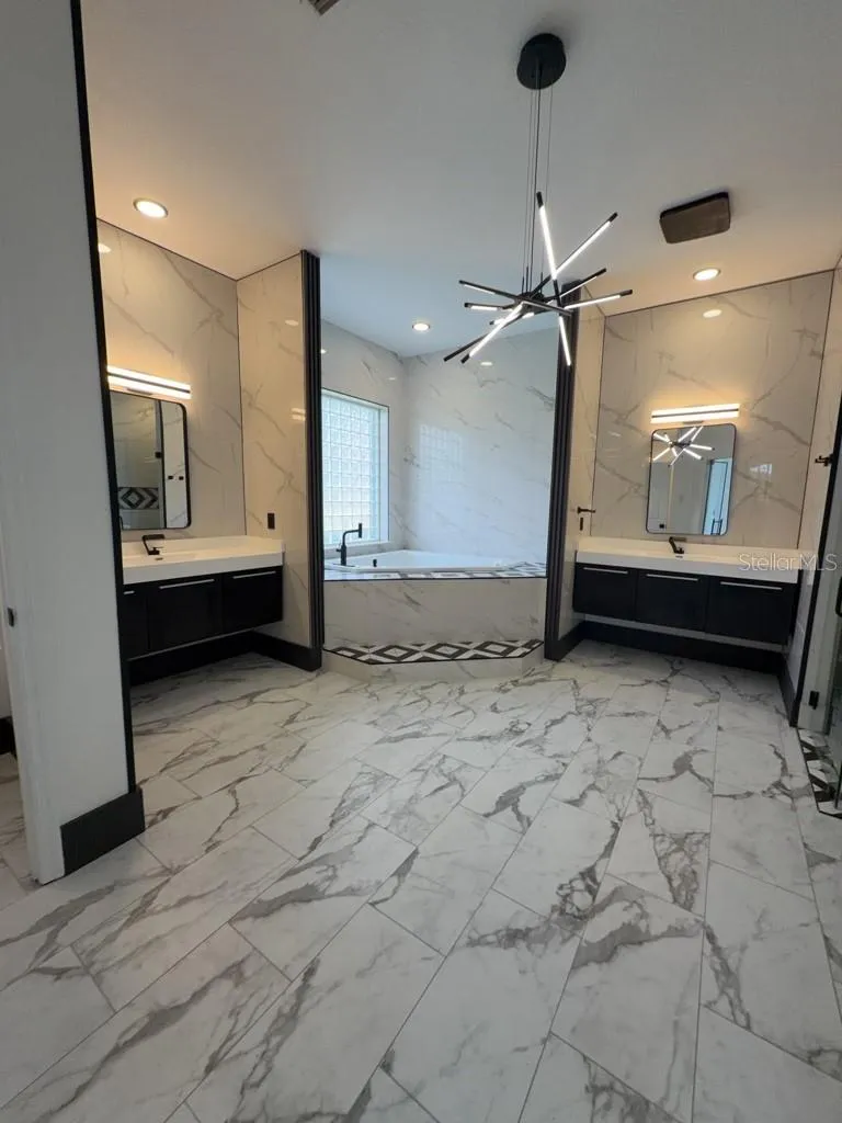 8131 Vineland Oaks Boulevard Orlando FL 32835