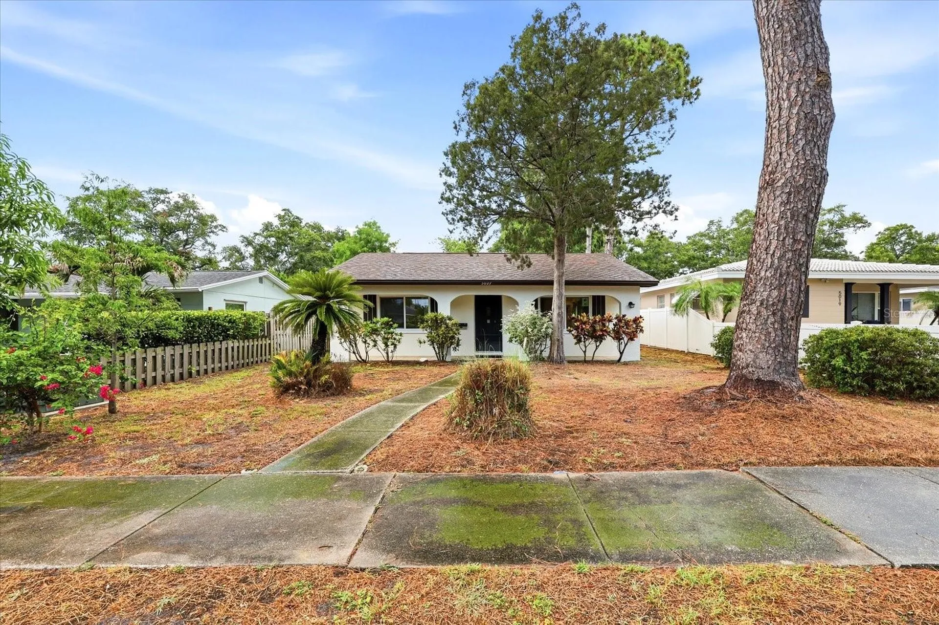 5027 1st Avenue N St Petersburg FL 33710