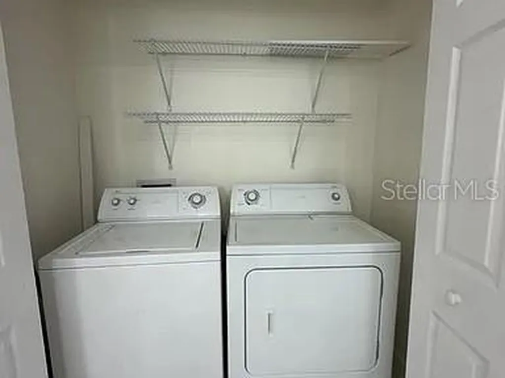 270 W Pineloch Avenue Orlando FL 32806